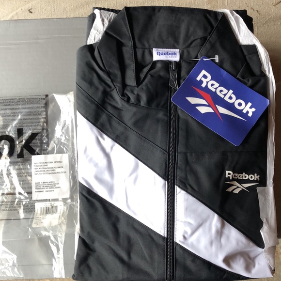 Track top - Picture 2 of 3